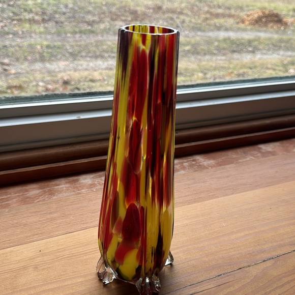 1940s Czech art deco ribbed yellow splatter vase 10” H - Picture 5 of 5